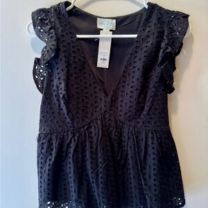 Black Eyelet Ruffle Sleeve Top